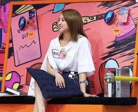 娱乐吃瓜酱男女对立,揭秘男女对立背后的娱乐真相