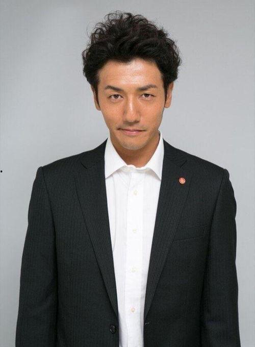 日本的男演员排名,盘点演艺圈璀璨星辰