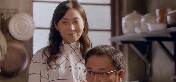 伯母和我在线观看,云端观影的美好时光
