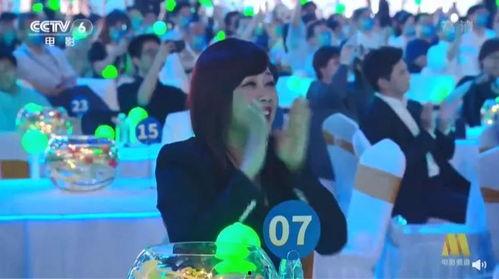 娱乐区吃瓜博主,吃瓜博主带你探秘明星幕后故事