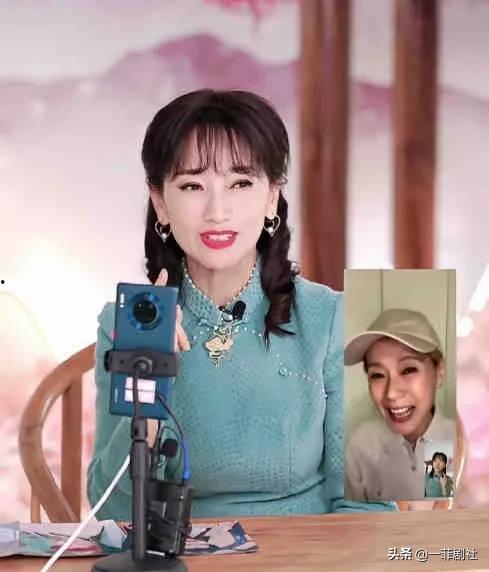 娱乐吃瓜酱衣服在线观看,揭秘明星衣橱，在线观看时尚盛宴